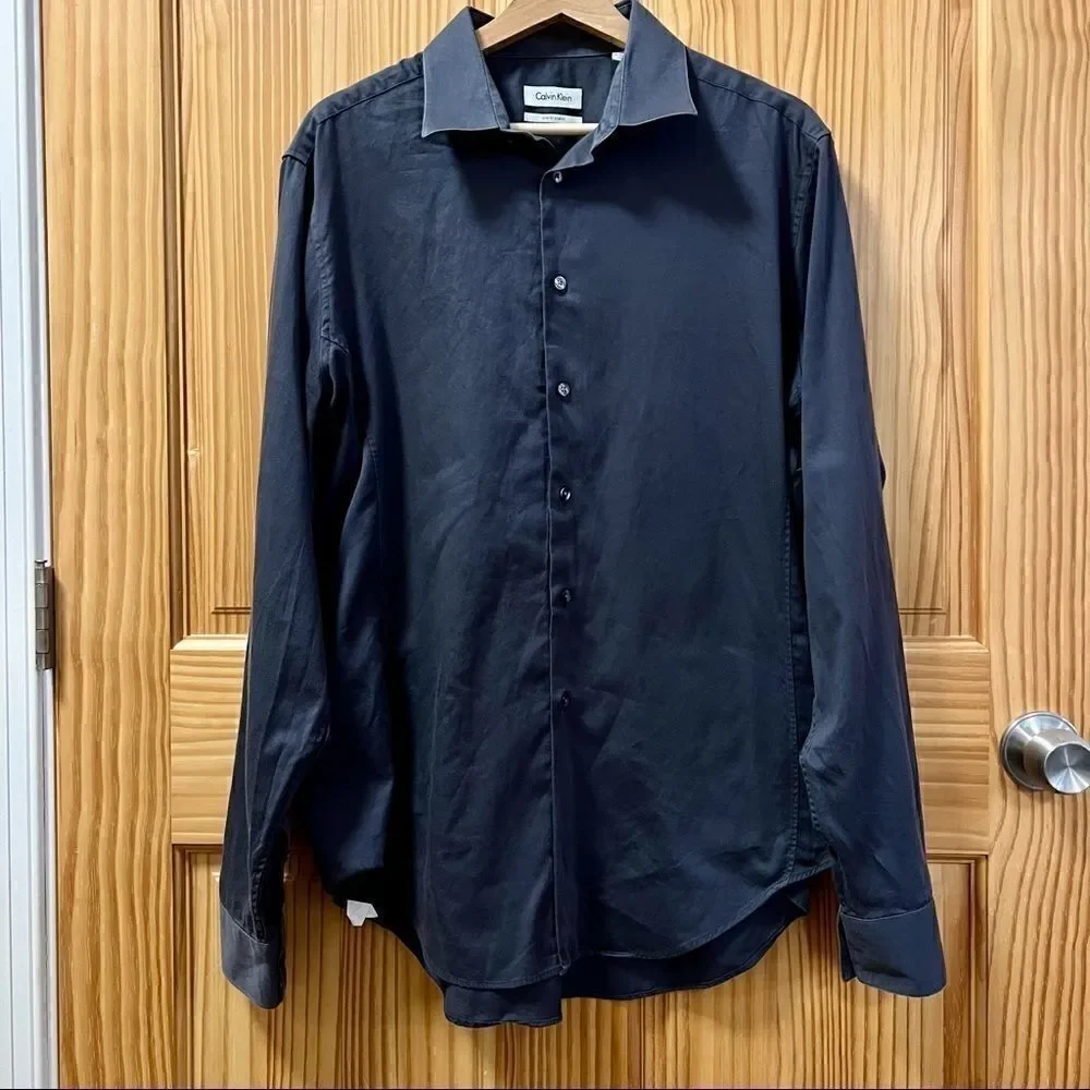 Calvin Klein slim fit stretch blue grey long sleeve button down dress shirt